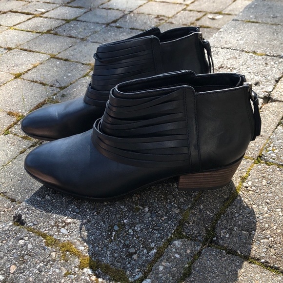 Clarks Shoes - Clark’s Collection Booties- Soft Cushion